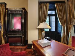 -Patek Philippe百达翡丽(上海源邸店)