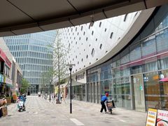 -宝龙城(杭州滨江店)