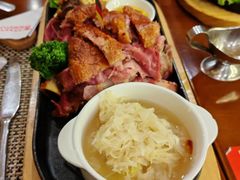 -柏斯图德国餐吧(馆陶路德国风情街店)
