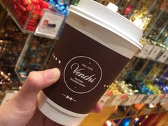 -VENCHI 闻绮(上海佛罗伦萨小镇店)