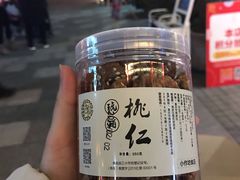 -段氏奇香花生米(长嘉汇店)