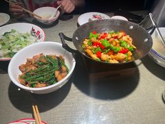 -老湖南民间菜·牛肉十八炒(花都店)