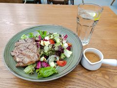 牛排牛油果沙拉-Homefield 露台西餐·酒吧(阿拉城店)