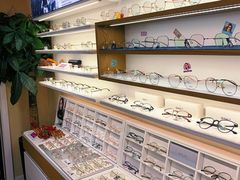 -视野联行眼镜·蔡司·控优点授权(长白万象汇店)