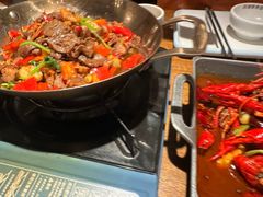 小炒黄牛肉-乔街深夜食堂·小龙虾·高压锅生蚝(杭州总店)
