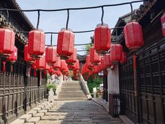 -张家港凤凰山景区恬庄古街