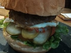 -HIGH FIVE哈福手工汉堡(桂林路店)