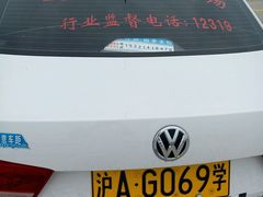 -万国驾校