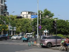 -品凯口腔(丰潭门诊)