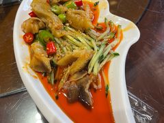 -东来菜馆•手抓海鲜家常菜•海鲜锅贴