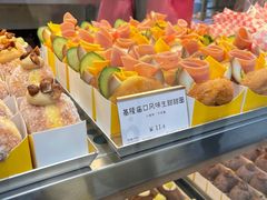 -85度C(生甜甜圈研究工坊·上海平凉店)