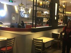 -必胜客(武汉欢乐谷店)