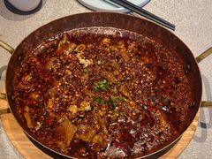 -有红鸡毛店·川菜(建设路店)