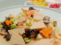 豆瓣烩三鲜-阿伟海鲜楼·福建菜(涵江店)