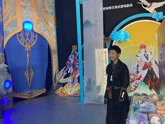 -暴风岛沉浸式体验馆(百联世纪店)