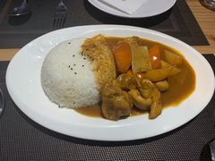 咖喱鸡肉饭-清真·艾美可餐厅(大悦汇店)