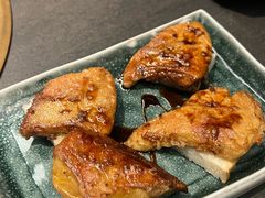 -铭牛烧肉·和牛海鲜自助(高新月牙湖店)