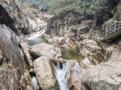 -鄣山大峡谷