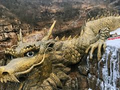 -大平台龙居瀑布旅游区