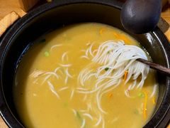 -勺子米线·云南传统小吃市集(四方街店)
