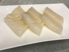 蒸伦教糕-太子园林酒家