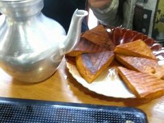 青稞饼-银同牦牛肉火锅