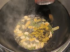 -老船舫·现做活鲜鱼馆(东郊记忆店)