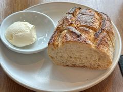 -ROAST coffee & eatery