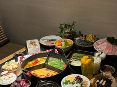 -三出山火锅(南京万象天地店)