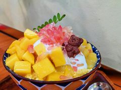 杨枝甘露冰汤团-大甜九港式甜品(武林店)