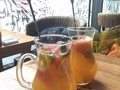-Who乎coffee&bar