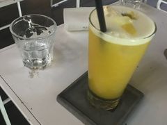 -UNI UNI(环亚凯瑟琳店)