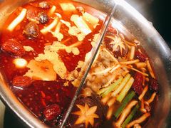 -湊湊火锅·茶憩(新中关购物中心店)