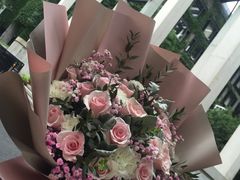 -亭亭鲜花店(中山北路店)