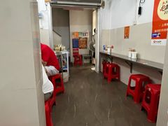 -梁阿婆廿年老牌扣肉糯米饭