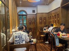 -秘密旅行Bonjour(黑金冠 江南西店)
