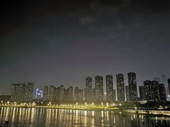 -南京眼步行桥