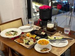 -Mark&Mars Restaurant
