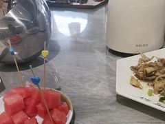 -何适山庄·团餐住宿(水长城P2停车场店)