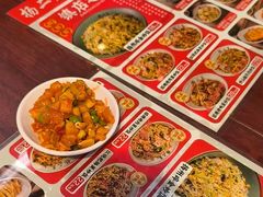 -扬二春炒饭(国庆路总店)