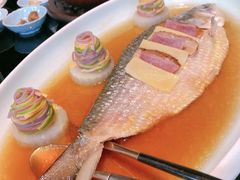 陈酿鲥鱼配面盏-荷风细雨·中国茶宴(碧云店)