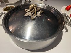 招牌松茸清汤底-洋房火锅(新天地店)