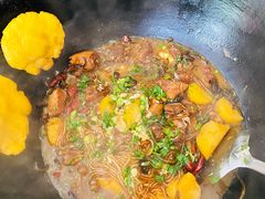 大锅炖菜-70後铁锅炖(坡博总店)