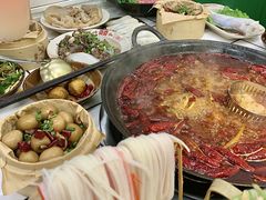 -扎起市井老火锅(乐山总店)