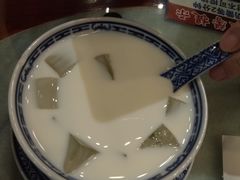-赵氏传承特色牛奶甜品店(达明店)