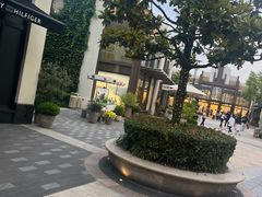 -比斯特上海购物村精品奥特莱斯