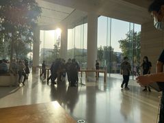 -Apple零售店(济南恒隆广场店)