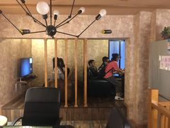-玩坞轰趴馆·户外团建聚会主题生日派对馆(世豪广场店)