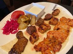 -Efes Turkish & Mediterranean Cuisine 艾菲斯餐厅(陆家嘴店)