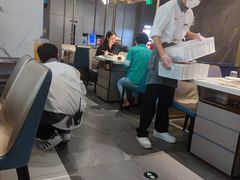 -海底捞火锅(长宁路龙之梦店)